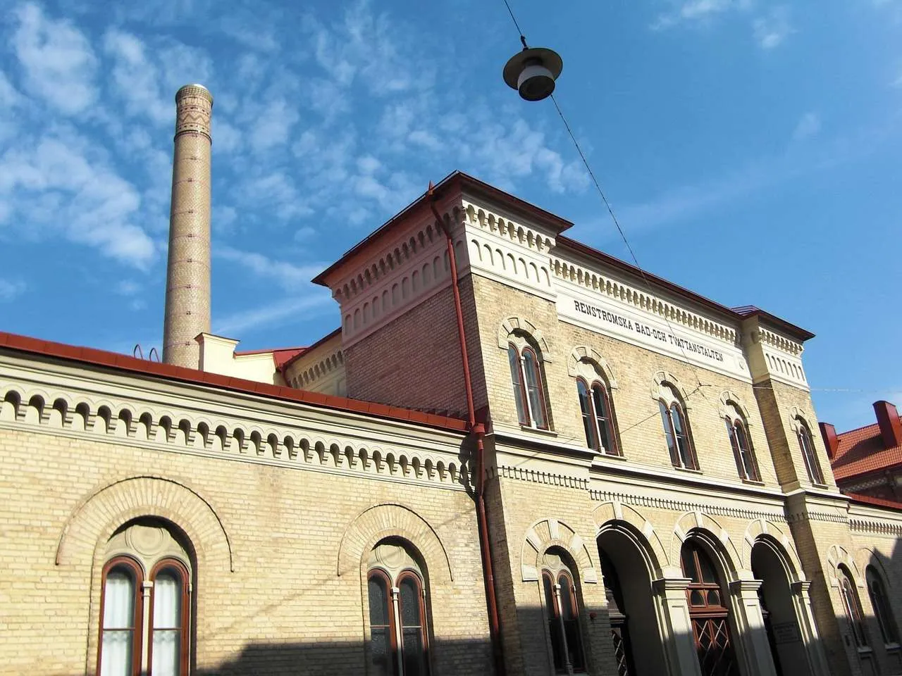 EPDM Roofing: Durable Flat Roof Solution